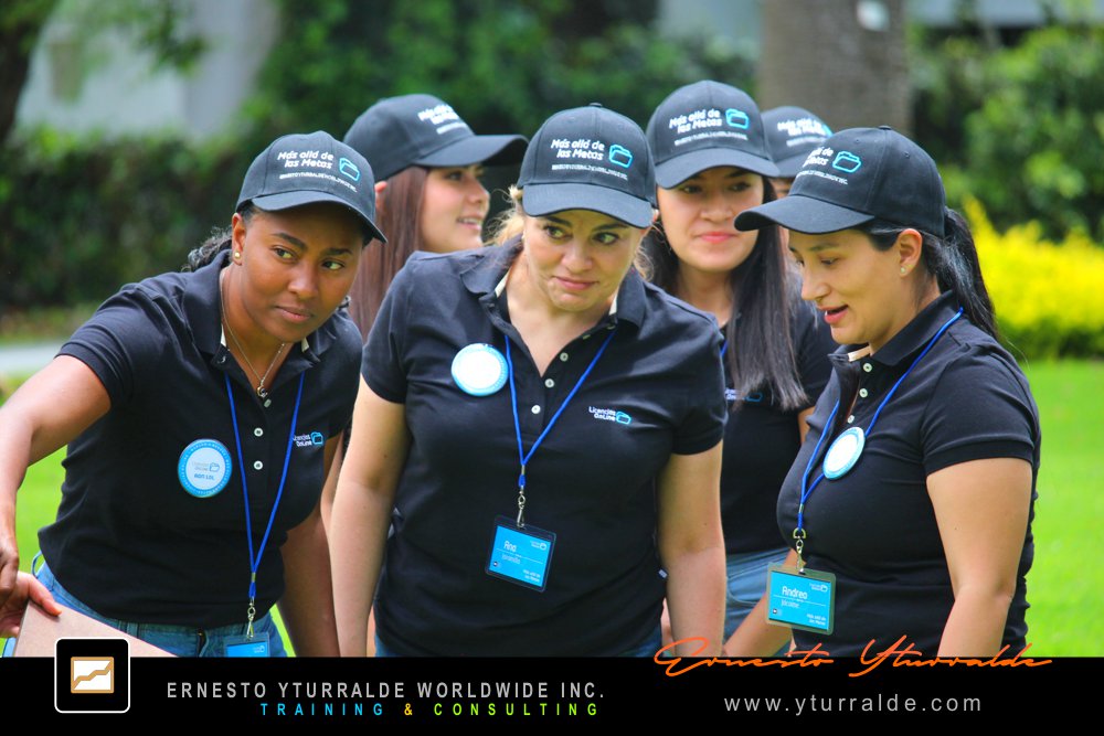 Trabajo en Equipo LATAM | Talleres de Cuerdas | Actividades experienciales para equipos colaborativos